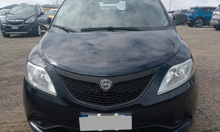 Lancia Ypsilon 1.0 FireFly 5 porte S&S Hybrid Ecoc