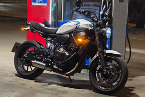 Yamaha XSR 700 fine 2023