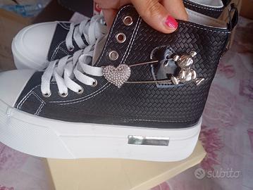 Scarpe da ginnastica alte 