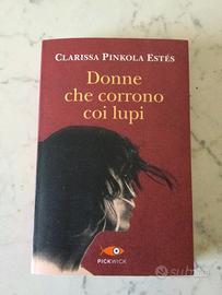 Libro Donne che corrono coi lupi