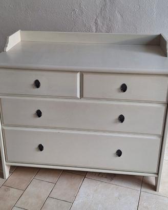 Cassettiera in legno di pino massiccio, modello LE