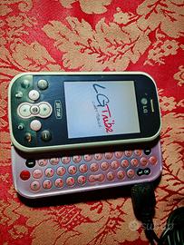  cellulare vintage LG TRIBE CON  tastiera 