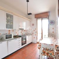 4 LOCALI A BERNAREGGIO