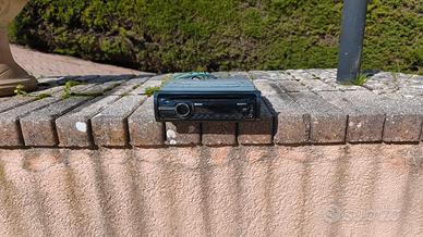 Autoradio Sony con lettore CD