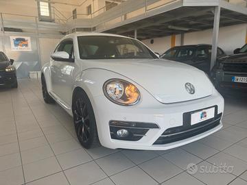 Volkswagen Maggiolino 2.0 TDI DSG Design BlueMotio