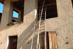 Rustico indipendente su tre lati