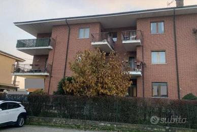 Immobile in asta di 124 m² con 4 locali e box auto