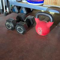 Xenios manubri e Kettlebell 