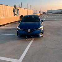 Renault clio 1.6 E-Tech hybrid Zen 140cv auto my21