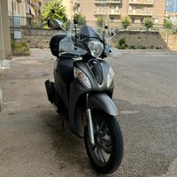 Scooter KYMCO peopleone 125