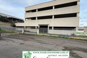 A-963 Capannone mq 2100 zona Industriale Guidonia