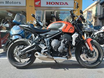 Triumph Trident 660