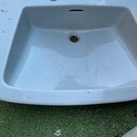 Lavabo oneline di Gio Ponti per ideal standard