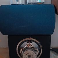 2 subwoofer 2 amplificatori Jensen made in Usa 