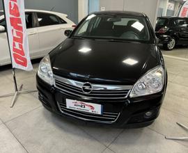 Opel Astra 1.3 CDTI 5 porte Enjoy 90CV