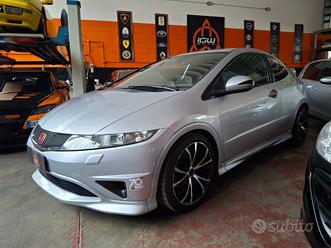 Type r usata in vendita