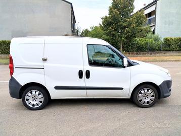 FIAT DOBLO' GPL 1,4 120CV ANNO 2011