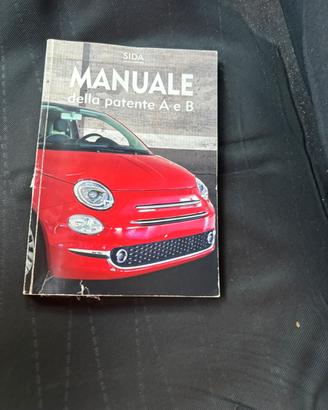 Manuale per la patente  a e  b