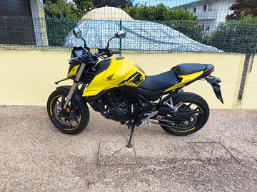 Honda CB750 Hornet