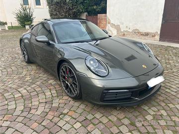 PORSCHE 992 CARRERA 4 S 450cv Permute