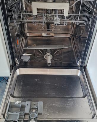 lavastoviglie incasso Electrolux 