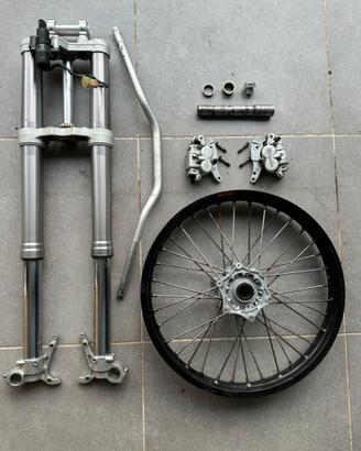 Avantreno KTM 990/950