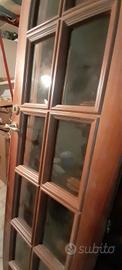 doppia porta in legno e vetro