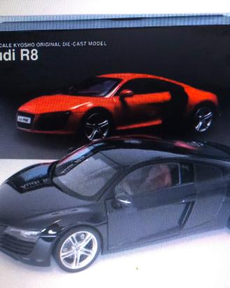 scala 1/18 AUDI 8 nuovo