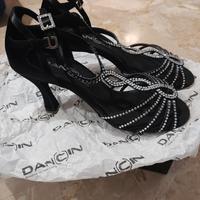 Scarpe da ballo nuove mai usate