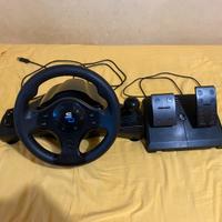 volante e pedali per videogiochi