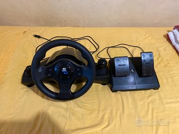 volante e pedali per videogiochi