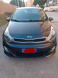 KIA Rio 3ª serie - 2016