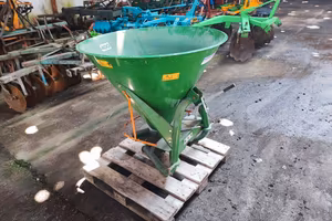 spandiconcime Agrex XA 400 come nuovo