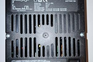 Carica batterie, mantenitore