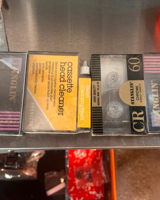 Compact cassette