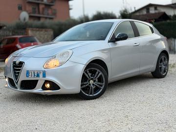 Alfa Romeo Giulietta 1.6 disel neo patentati
