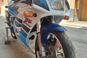 Suzuki rgv 250