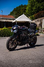 Triumph Speed Triple RS 1050