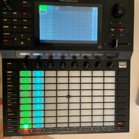 Akai Force + hd 1TB