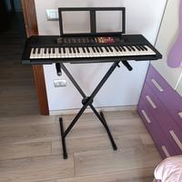 tastiera Yamaha psr f51 con supporto 
