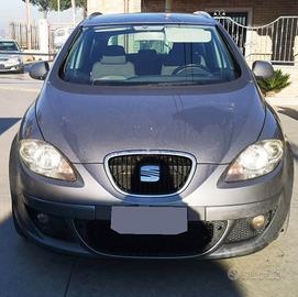 SEAT ALTEA XL 1.9 D 77 KW - ANNO 2009