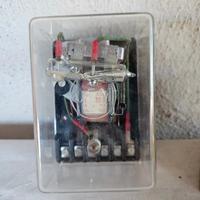 Strumenti quadro elettrico vintage rele p 58 a mer