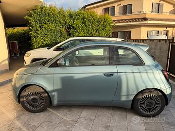 Fiat 500e 42kwh ICON 320km