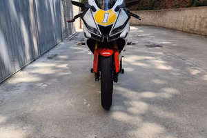 Yamaha r125 60th anniversary 