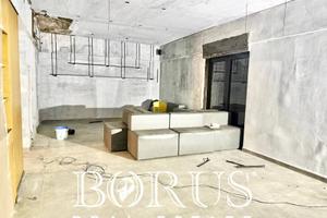 Locale commerciale - Gricignano di Aversa