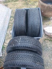 4 Pneumatici Invernali Dunlop Winter Sport 5  