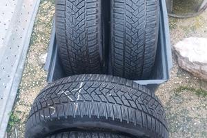 4 Pneumatici Invernali Dunlop Winter Sport 5  