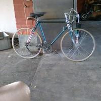 bici corsa,./ cambio campagnolo ,/ ruote raggio28/