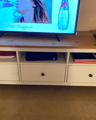 Mobile Tv ikea Hemnes