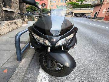 Suzuki burgman